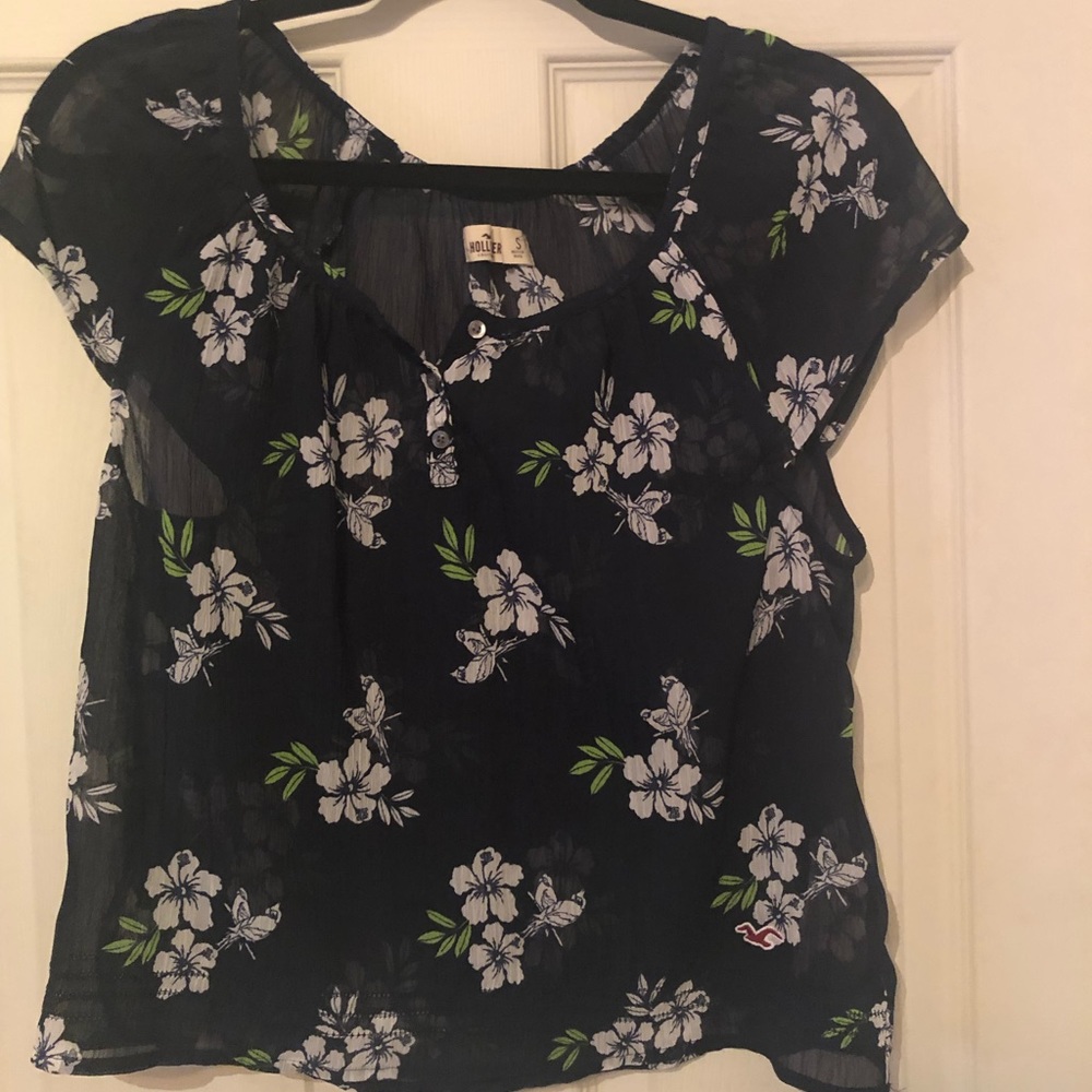 Hollister shirt
